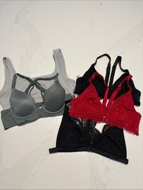 Bundle bras bralette Padded Lacy Small Victoria Secret Aerie Zara